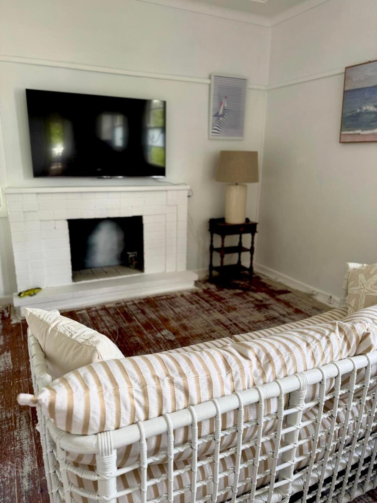 Sandon Point Coastal Cottage Булли Экстерьер фото